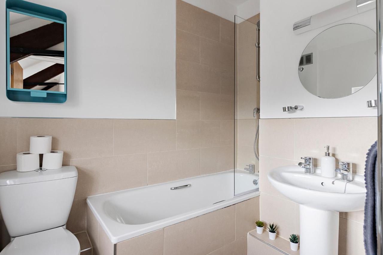 The Old Cooperage By Staytor Accommodation Exeter Bagian luar foto